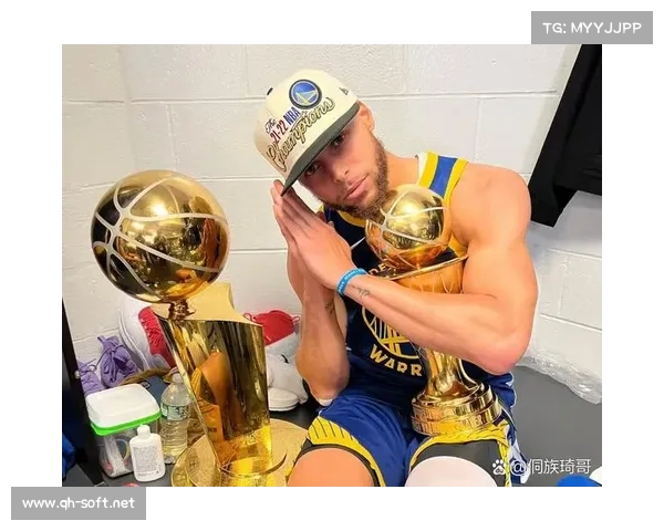 斯蒂芬·库里引领勇士创造2016年NBA历史最佳常规赛战绩73胜纪录的传奇时刻